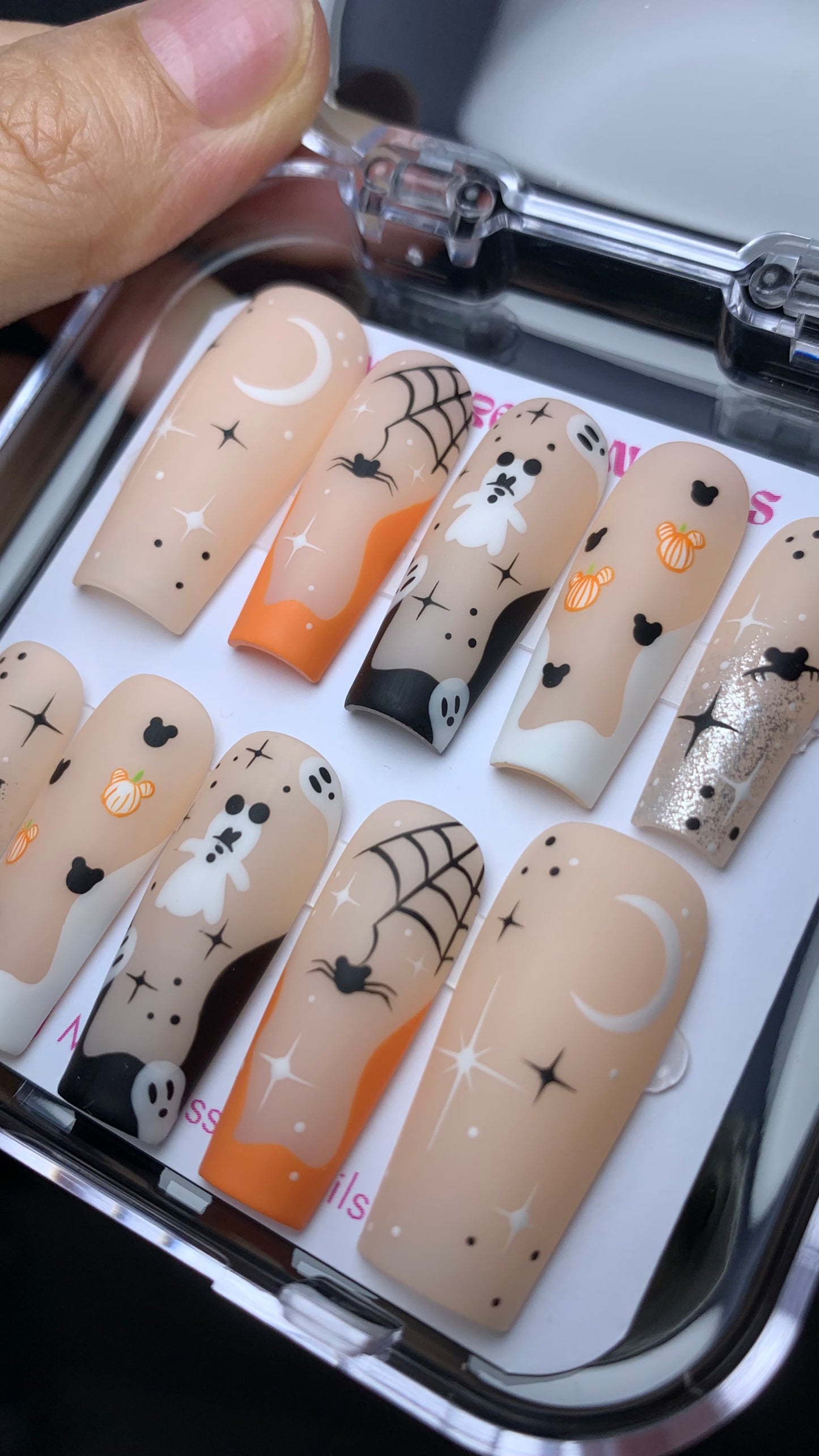 Boo nails Halloween press-on nails