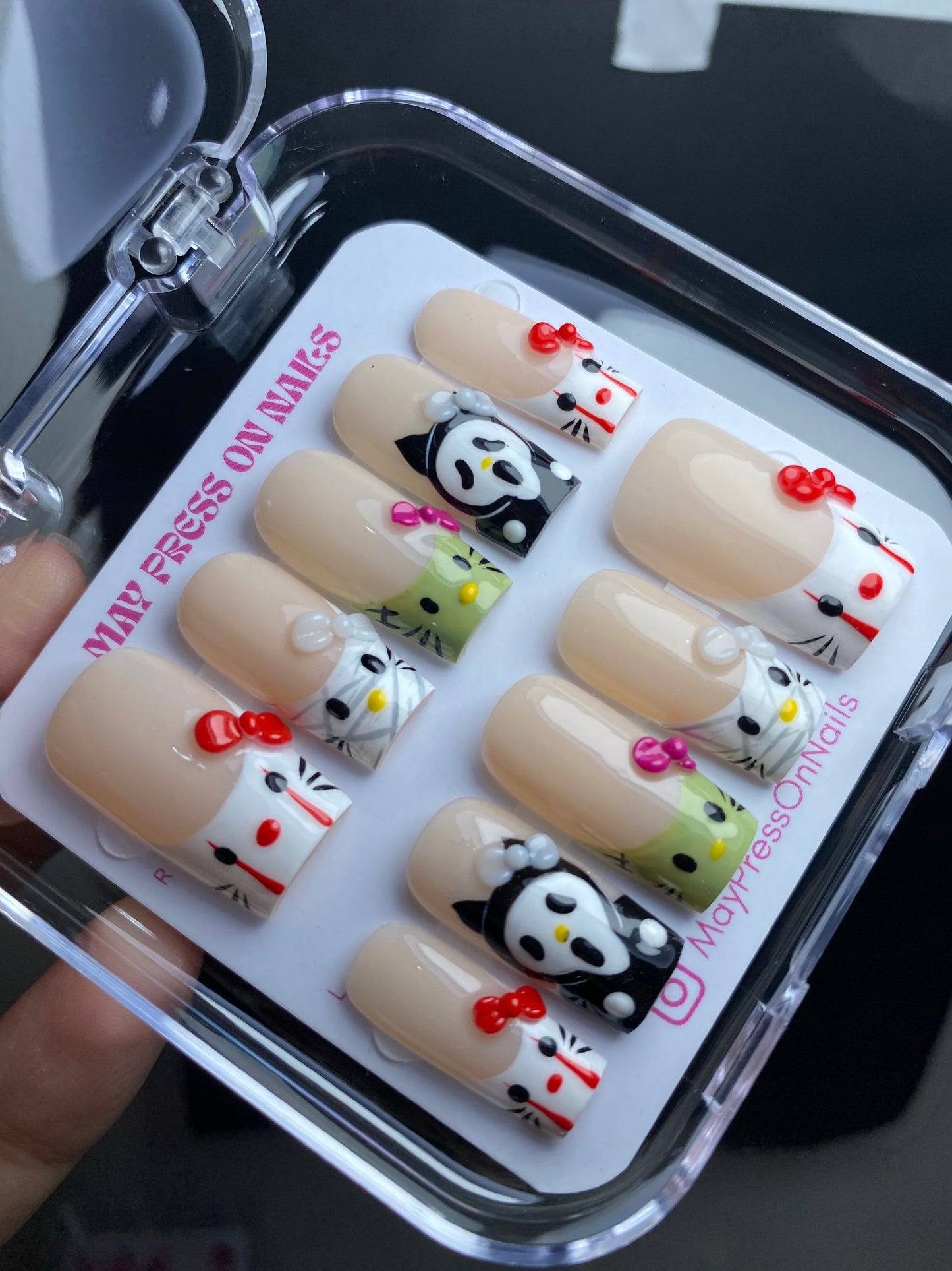 Autumn press-on nails M14