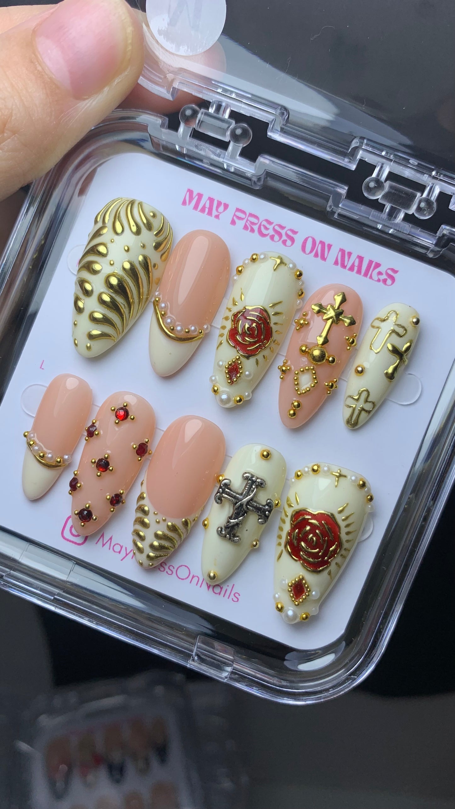 Autumn press-on nails M05
