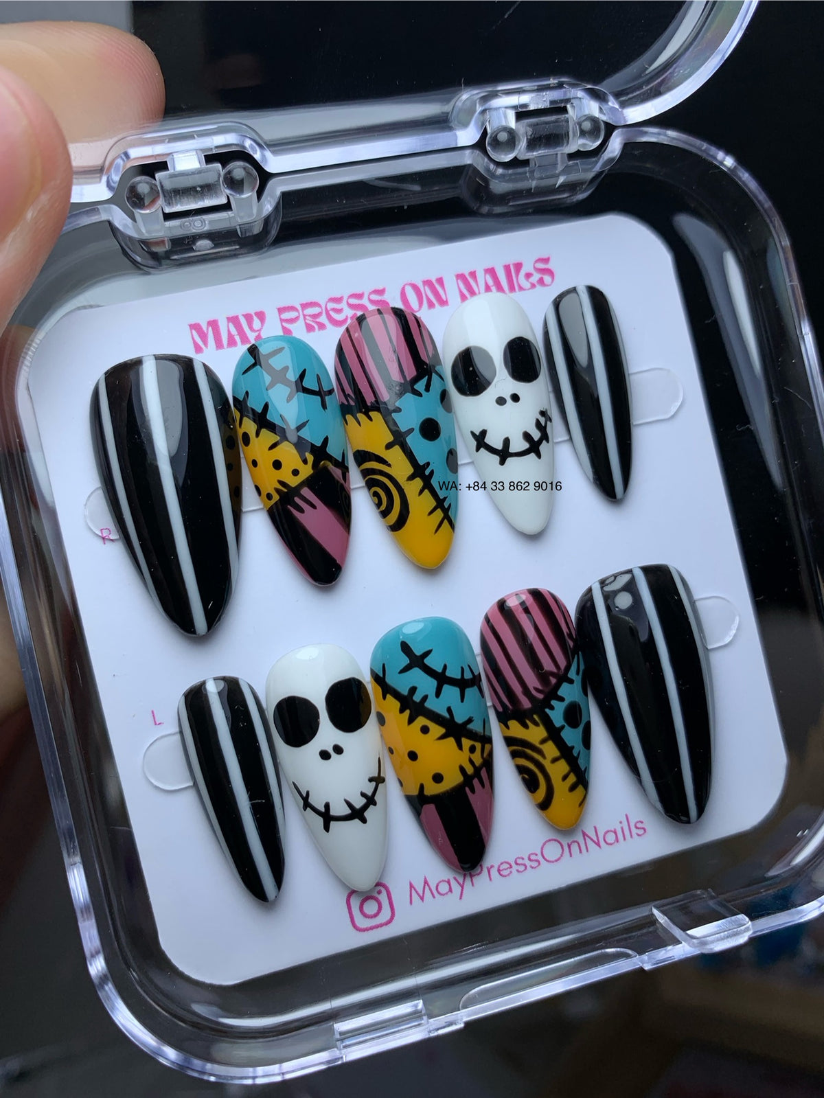 Halloween press on nails M21