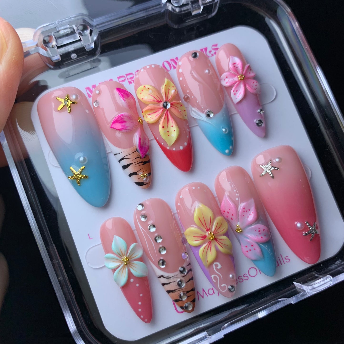 3D summer press-on nails M04