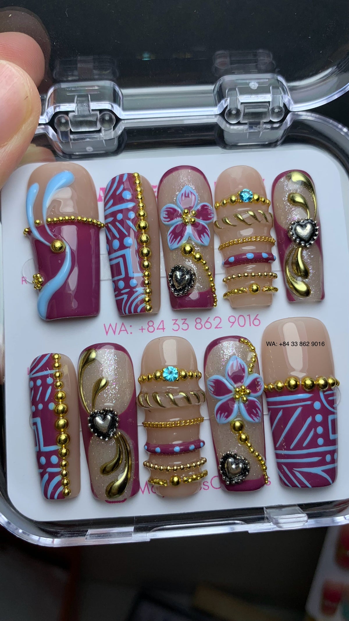 Baroque press on nails 02