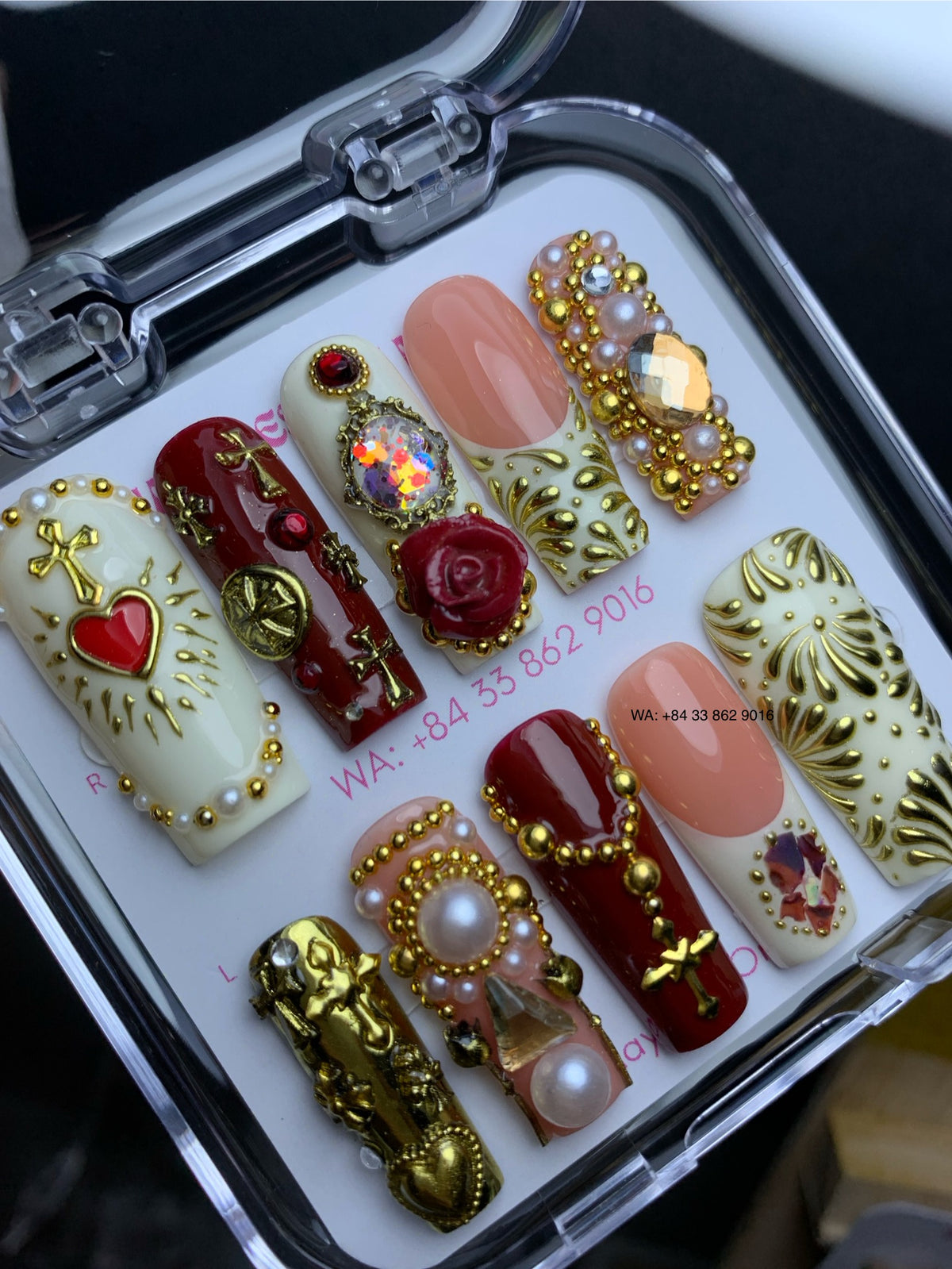 Baroque press on nails 01