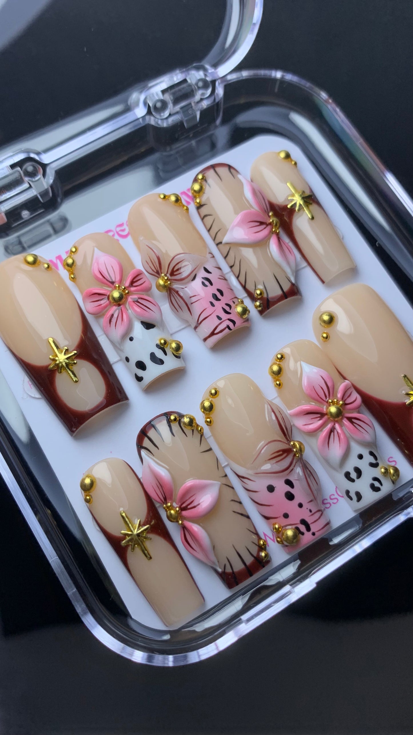 Autumn press-on nails M02