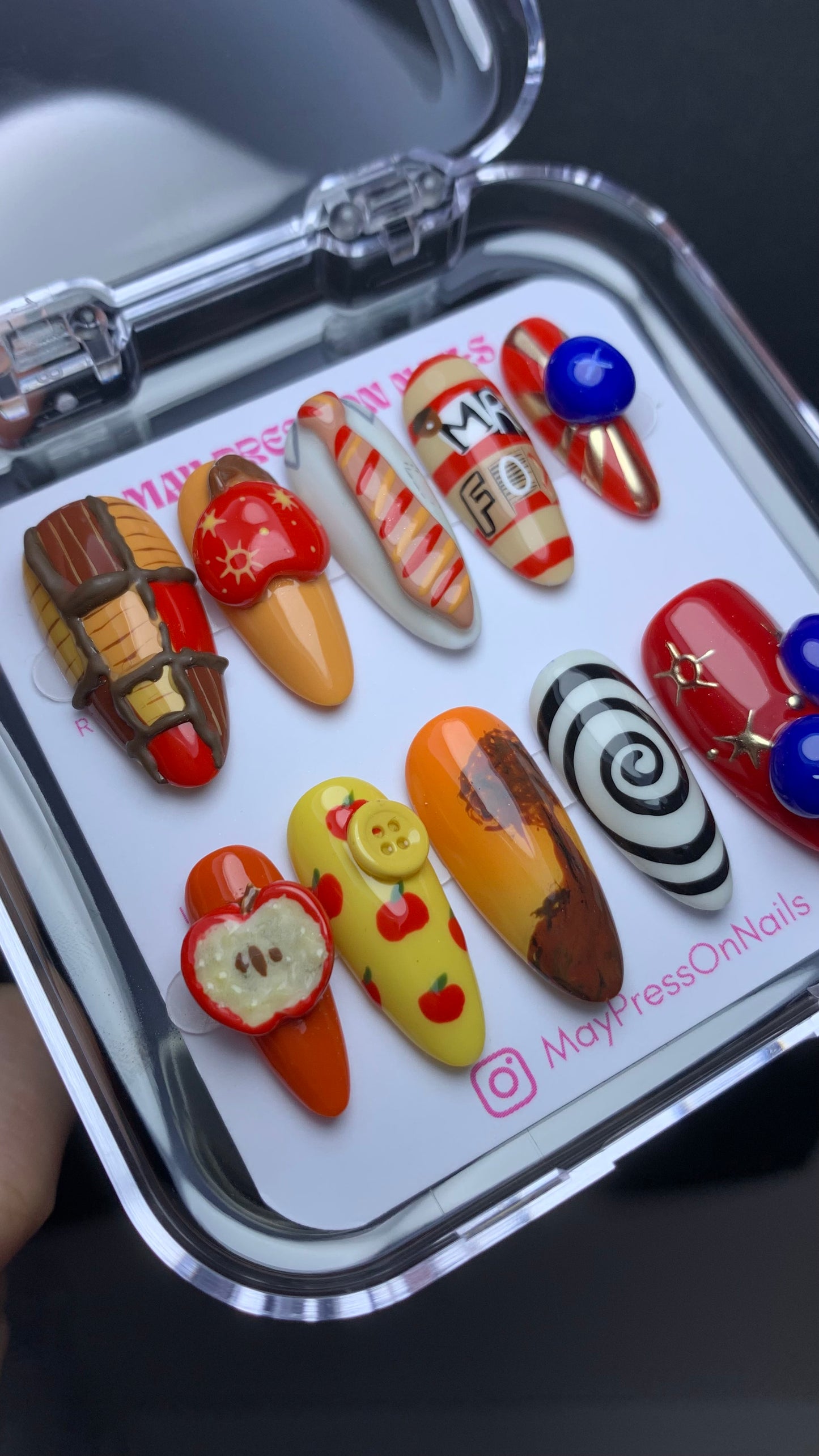 Autumn press-on nails M08