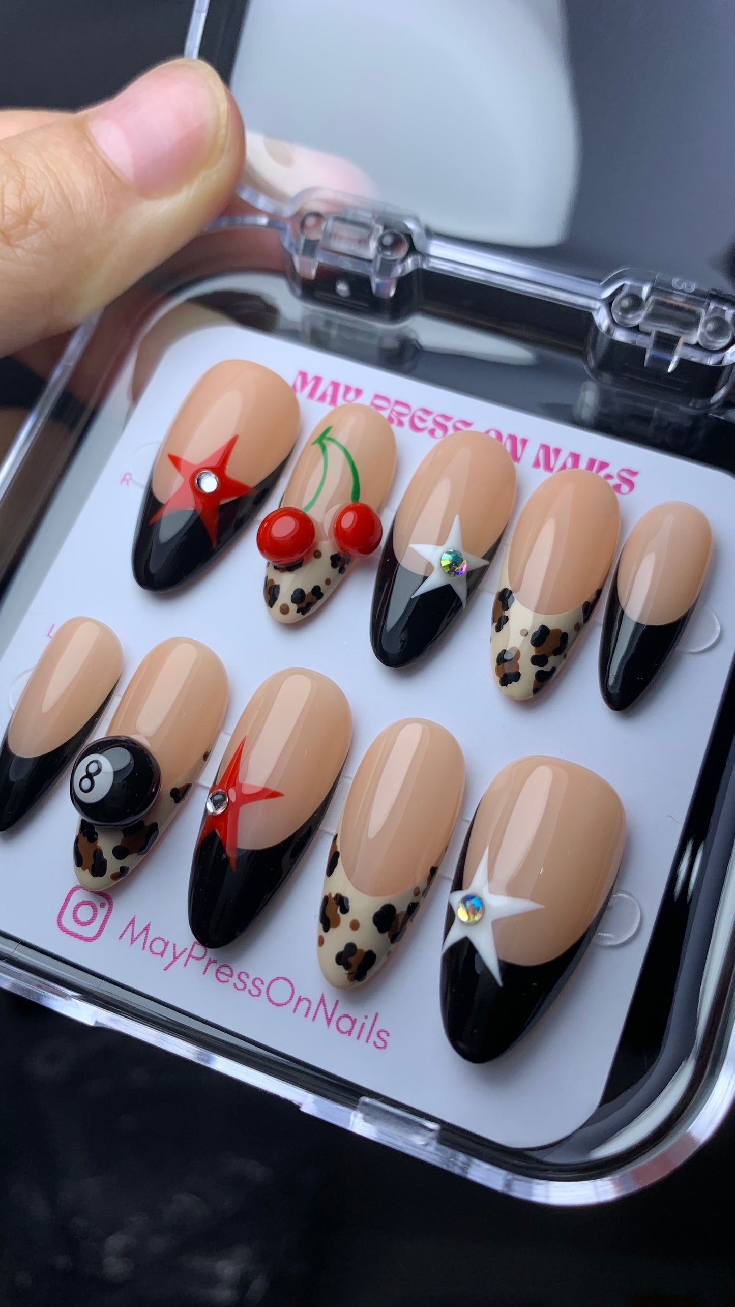 Autumn press-on nails M07