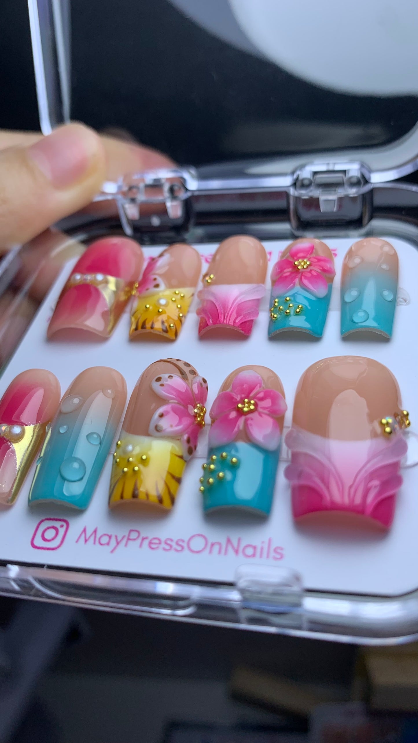 Summer press on nails M126