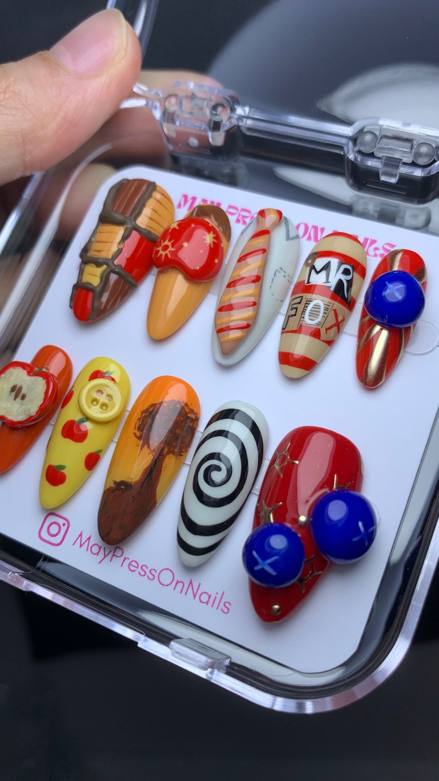 Autumn press-on nails M08