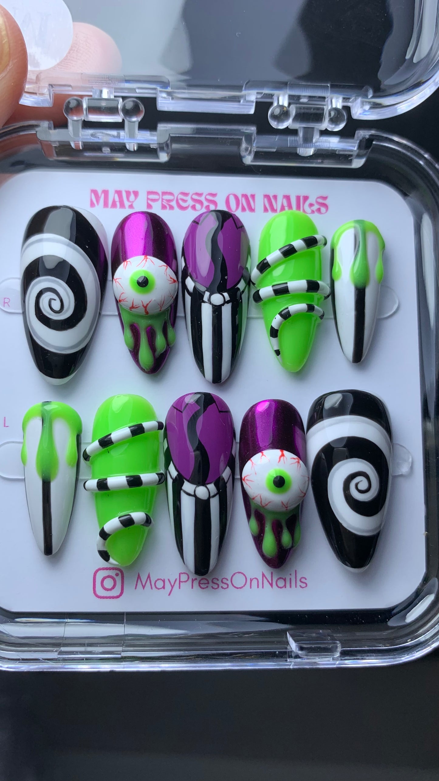 Autumn press-on nails M14