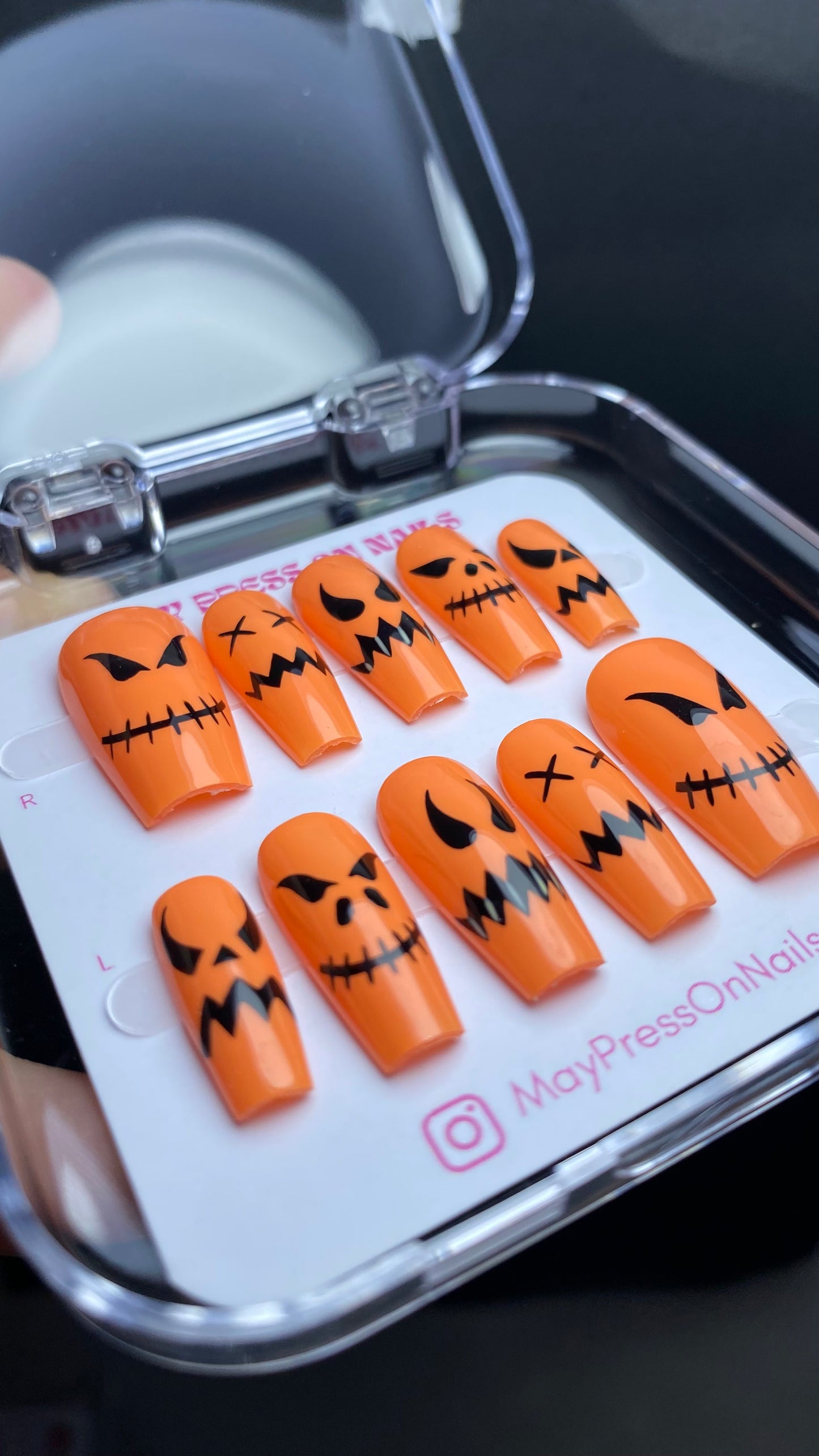Autumn press-on nails M14