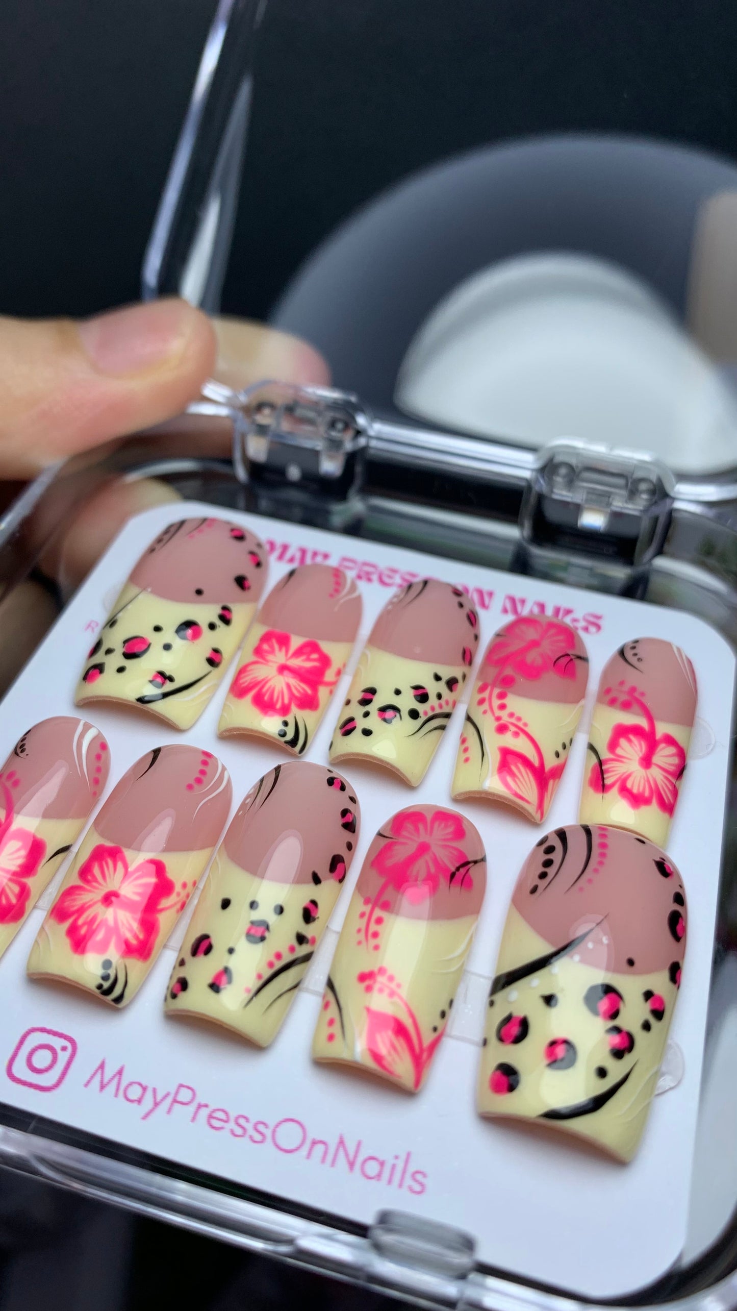 Summer press on nails M122