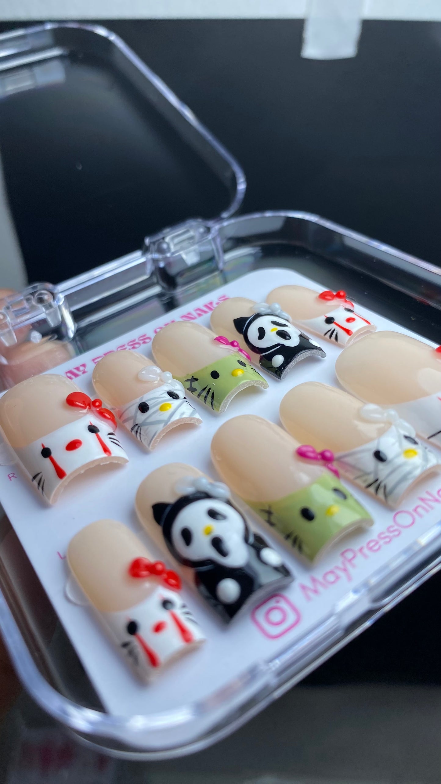 Autumn press-on nails M14