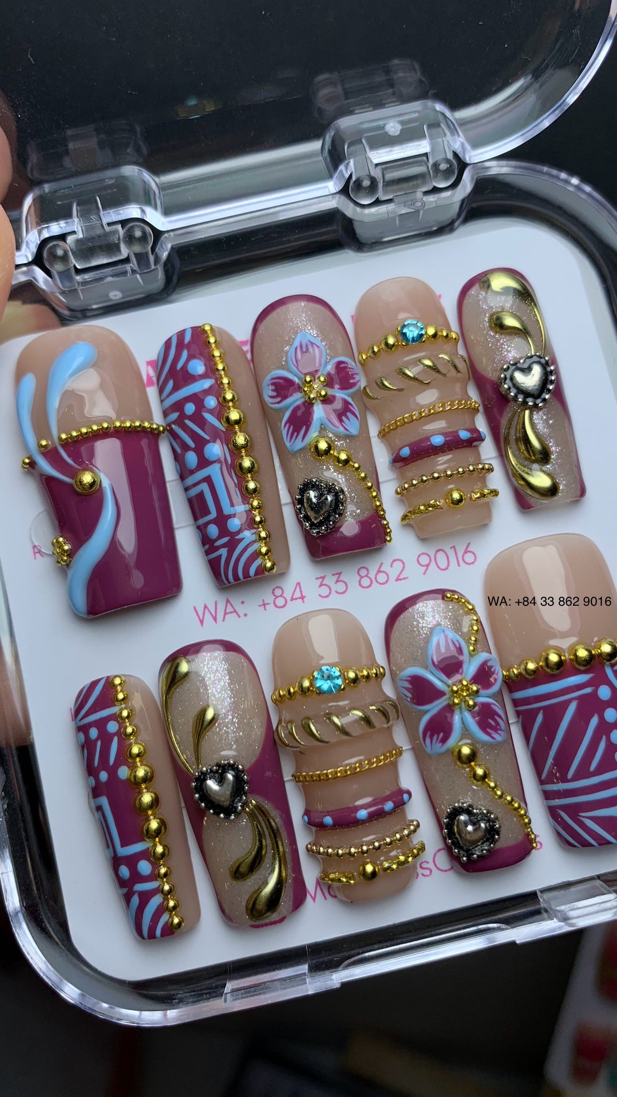 Baroque press on nails 02