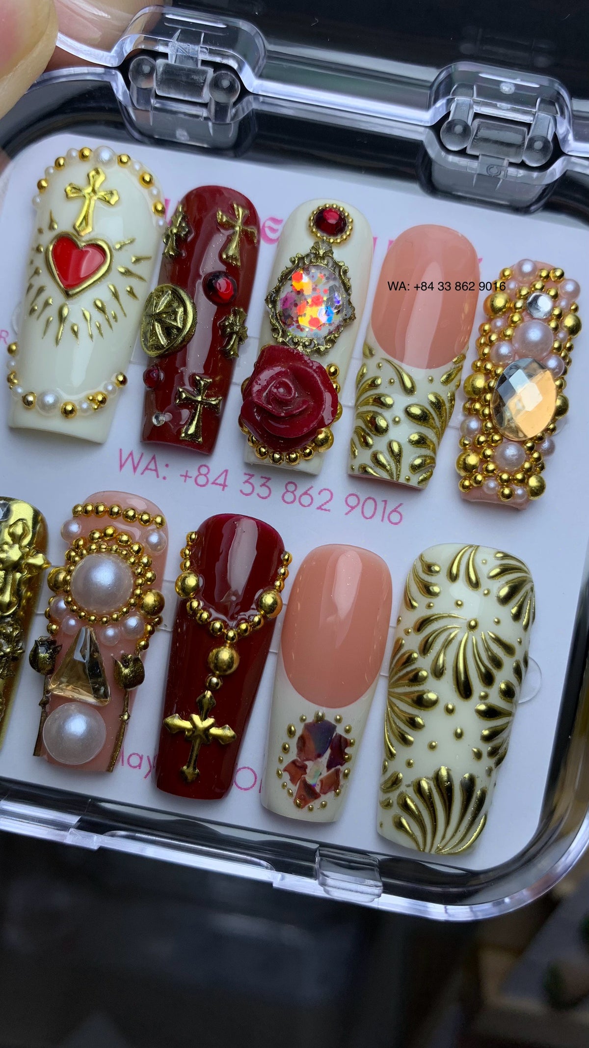 Baroque press on nails 01