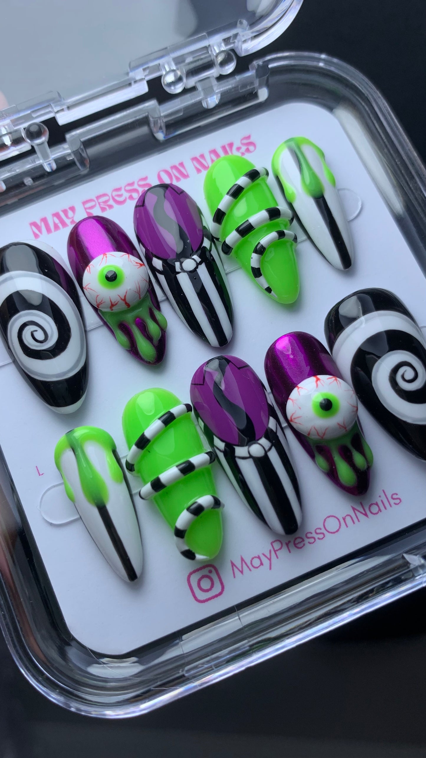 Autumn press-on nails M14