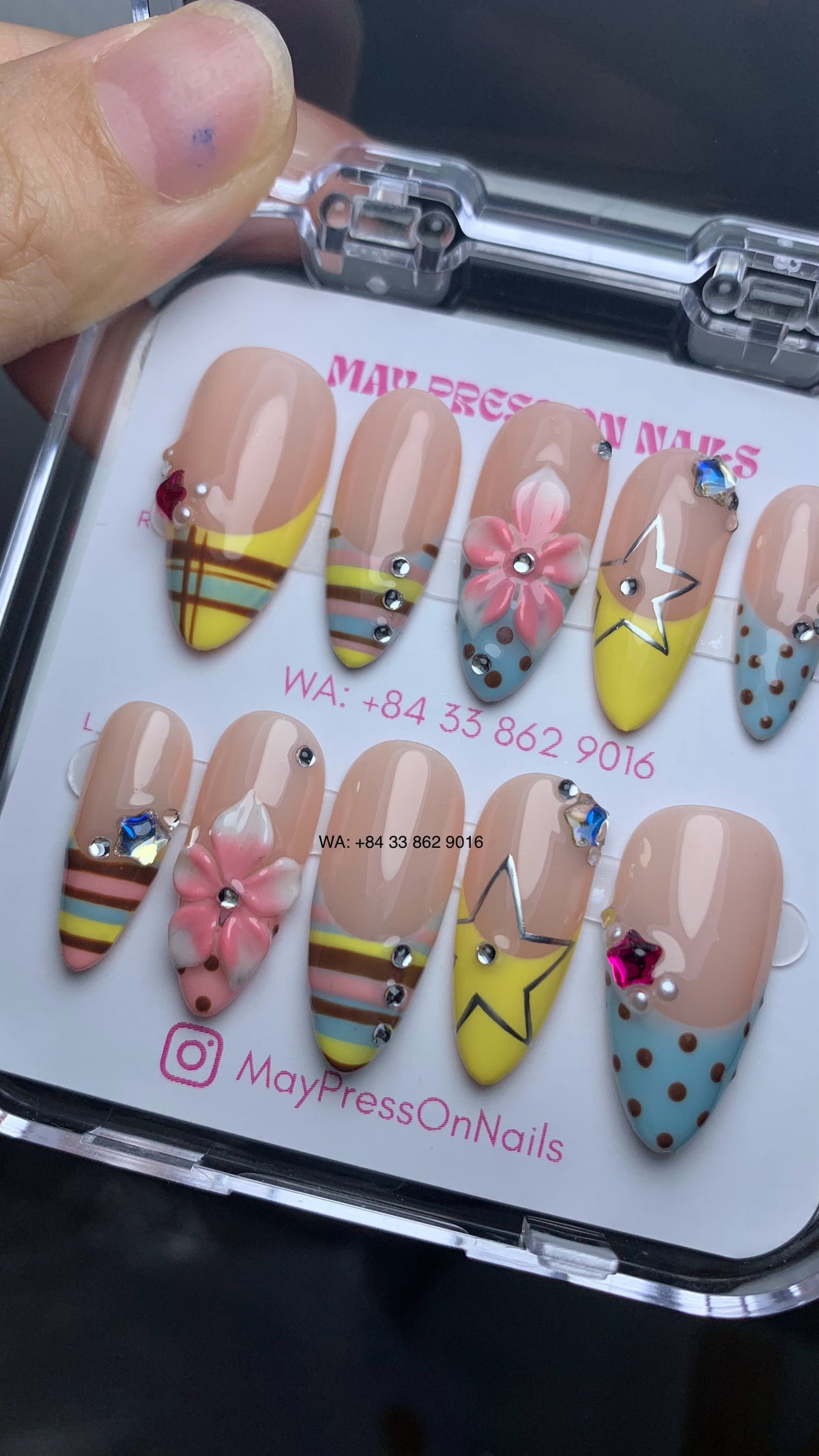 Y2k press on nails 01